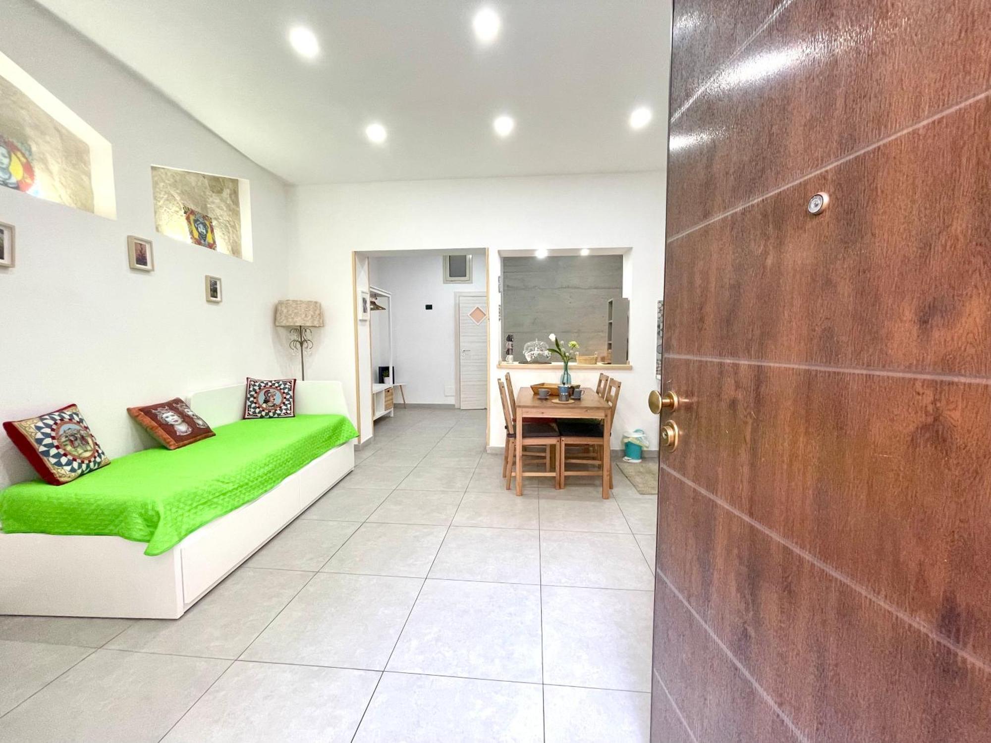 Casa Giniusa Central Studio كاتانيا المظهر الخارجي الصورة