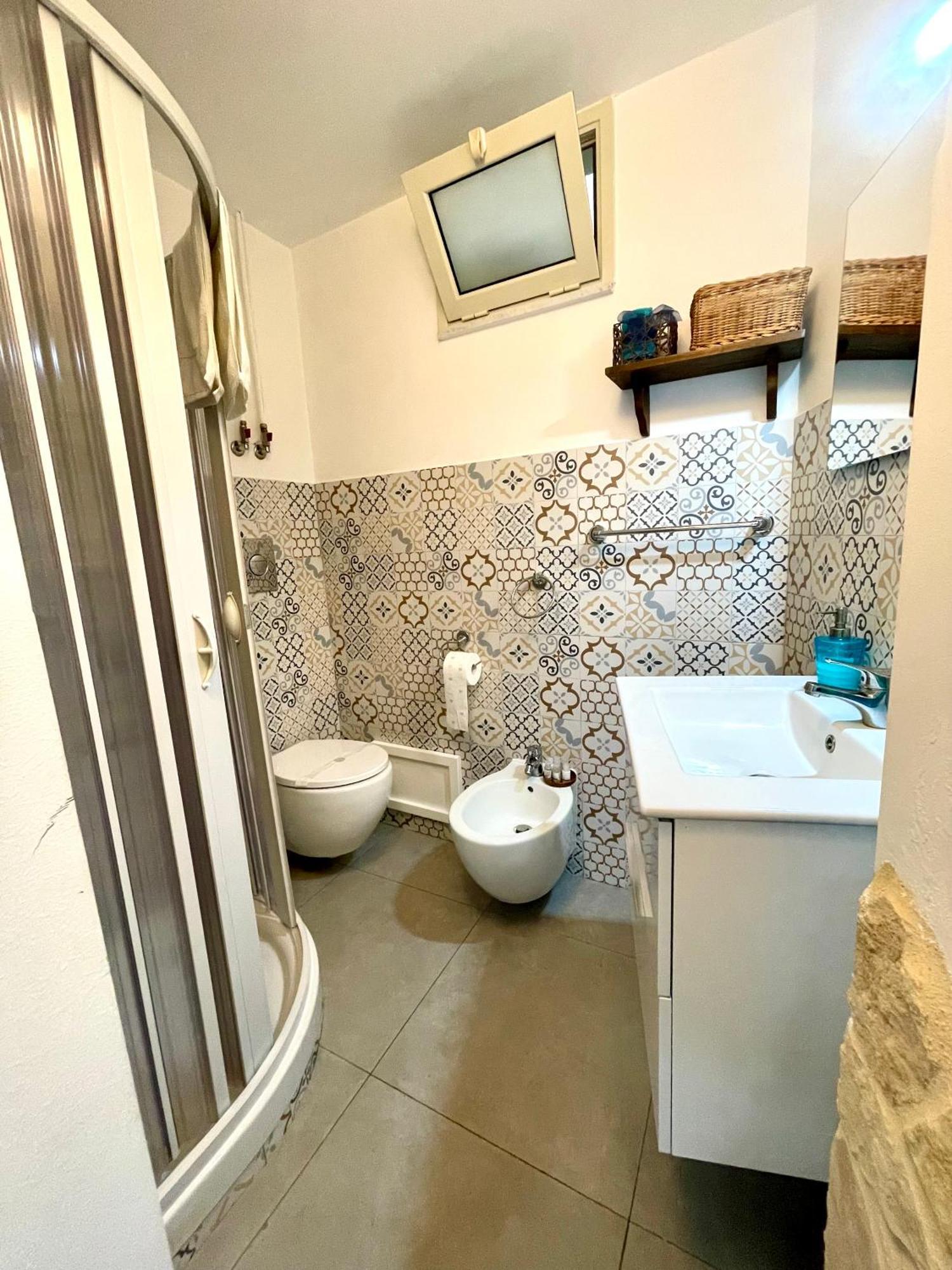 Casa Giniusa Central Studio كاتانيا المظهر الخارجي الصورة